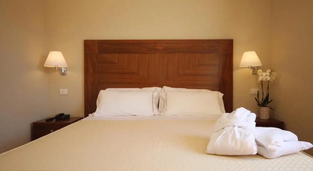 Полулюкс Hotel Nibaru