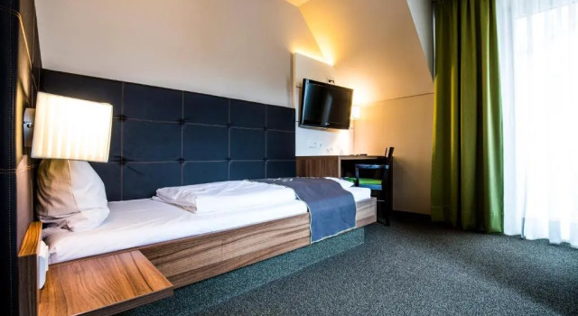 Номер Standard RiKu HOTEL Weißenhorn