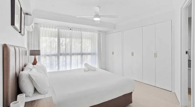 Burleigh Headland 2 Bedroom Stay, just a stones throw from the beach!, Book Lejlighed SPA-hoteller i Miami, SPA