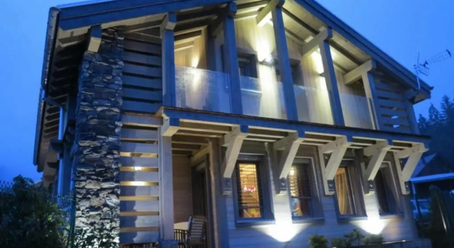 Chalet Neuf Haut de Gamme avec Spa, Sauna et Décoration Originale - Gérardmer - FR-1-589-80, Забронировать Шале Отели Вогезы 4 звезды, 4*