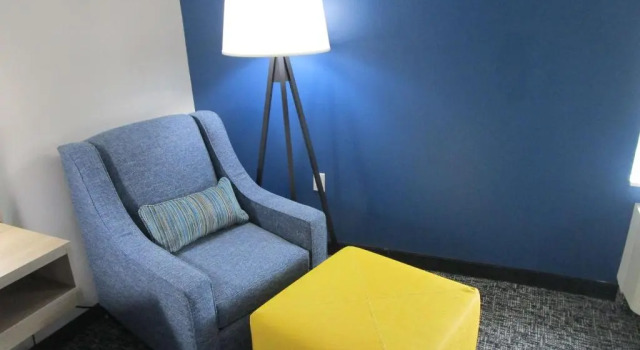 Номер Standard Holiday Inn Express & Suites Oklahoma City Northwest by IHG