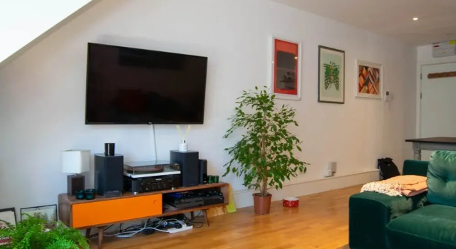 Charismatic 2 Bedroom Duplex in Shoreditch, Забронировать Отель Отели Англии 3 звезды, 3*