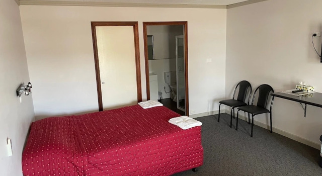 Трёхместный номер Standard Paringa Hotel Motel