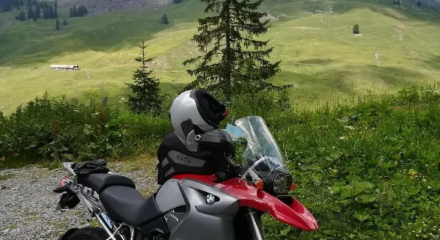Hotel Rhodannenberg AG, Buchen Sie Hotel Glarus Walensee