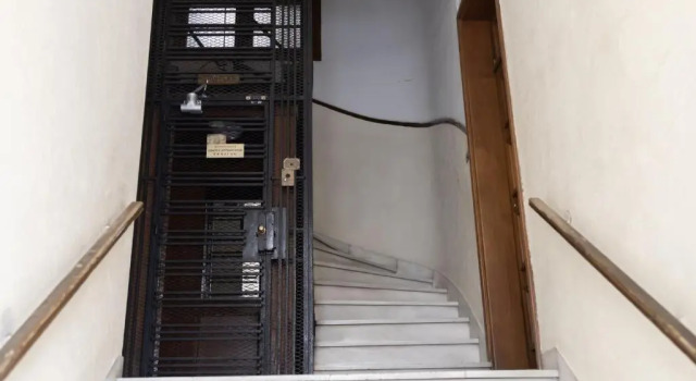 Ideal 4 bdr Apartment in Plaka for 10