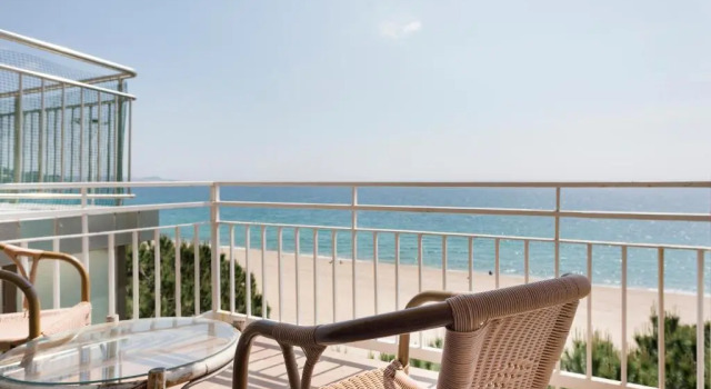 Апартаменты с видом на море Aparthotel Xic
