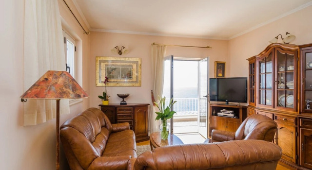 Апартаменты с 3 комнатами с балконом Apartment Paco