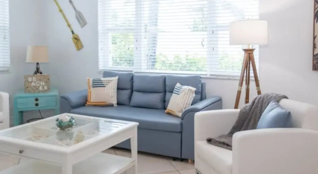 Коттедж Sandy Shores 2BR Beach Getaway and Surf Spot