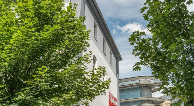 City Hotel Wetzlar, Забронировать Отель Отели Вецлар 3 звезды, рядом с Библиотека фантастики в городе Вецлар, 3*