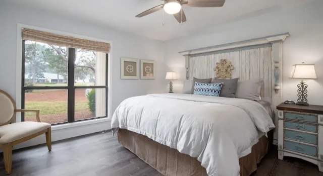 Sandpiper Village 716, Rezerwuj Hotel Hotele w Emerald Coast z parkingiem, Parking
