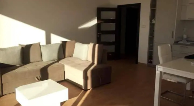 Peaceful flat with pool & great view in Risan! - View 9, Забронировать Отель Отели Рисан с бассейном, рядом с Музей «Римские мозаики», Бассейн