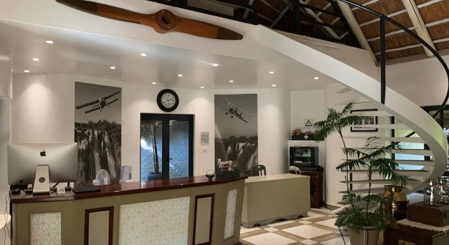 Pamarah Lodge, Book Hotel Victoria Falls Hwange