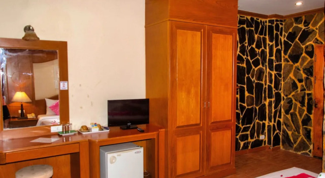 Двухместный номер Deluxe с балконом Diva Patong Hotel