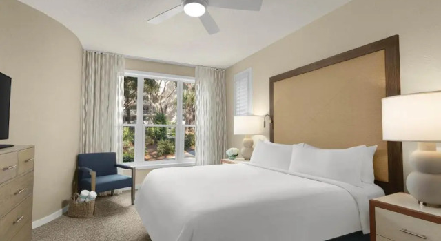 Вилла с 2 комнатами с балконом и с видом на сад Marriotts Monarch at Sea Pines
