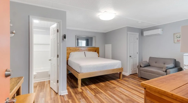 Номер Comfort Anchor Inn Motel