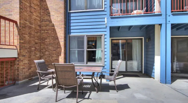 Номер Standard c 1 комнатой 1br Cozy Winter Hideway- Walk To Apres, Shops, Fun- Sleeps 6 1 Bedroom Condo by RedAwning