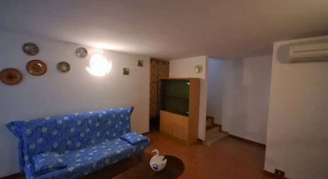 Well Located Apartment With Swimming Pool in Lignano, Book Lejlighed Hoteller i Friuli Venezia Giulia med parkering, Parkering