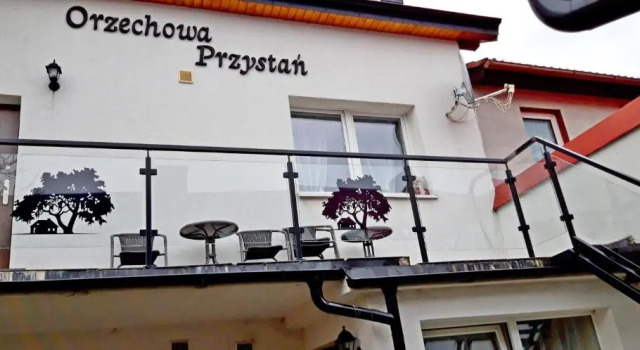Orzechowa Przystań, Book Hotel Ustka 