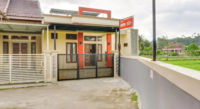 OYO 3015 Galliano Homestay Syariah, Rezerwuj Hotel Bukittinggi Sumatra