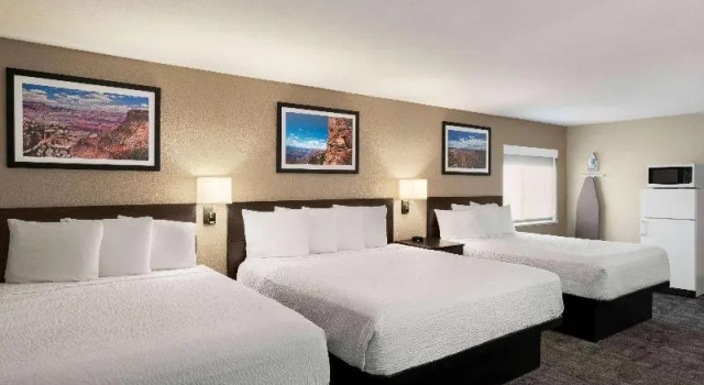 Номер Superior Travelodge by Wyndham Lake Havasu