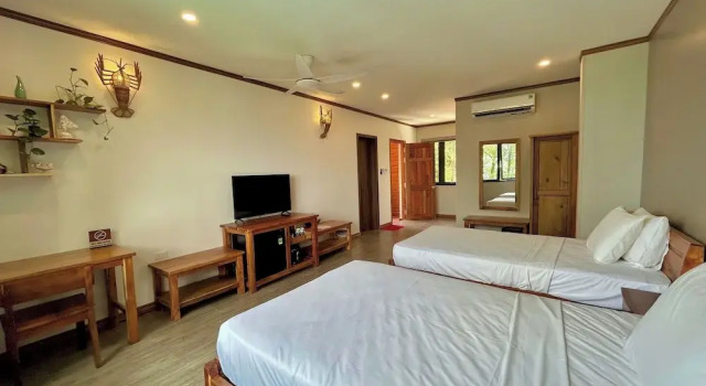 Семейный номер Standard с балконом и с частичным видом на море Ancarine Beach Resort