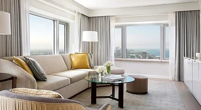 Двухместный люкс Premier Отель Four Seasons Chicago
