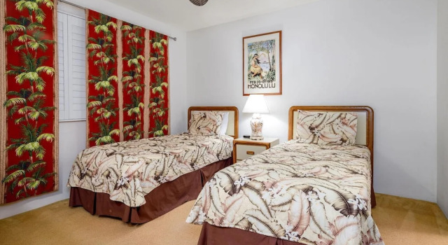 Kahaluu Bay Villas 304