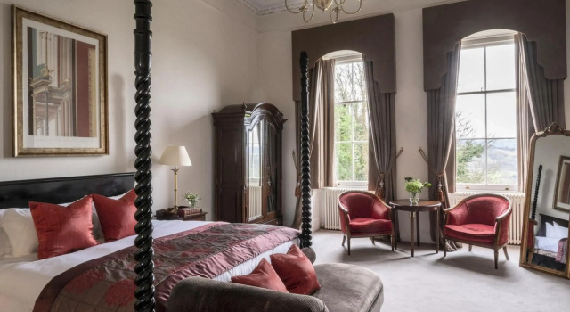 Bailbrook House