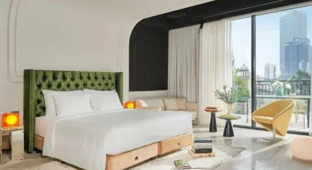 Полулюкс с балконом и с видом на город Signature by M Village Hai Bà Trưng, a brand of Modern Village Lifestyle