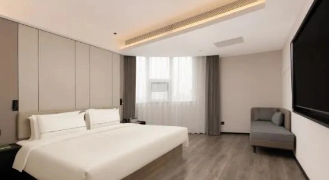 Двухместный люкс с видом на улицу Atour Hotel (Xi'an Bell Tower North)