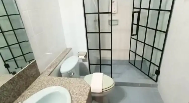Семейный номер Standard с балконом Centric Place Hotel