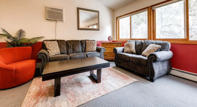 Boulder Mountain Lodge, Varaa Hotelli  