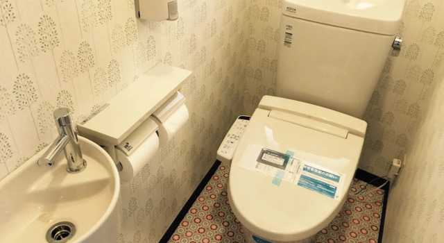 Кровать в общем номере TSUDOI guest house