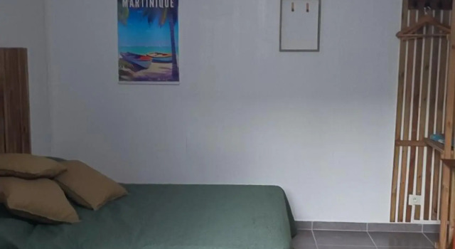 Ti'diamant-studio 4 pers / piscine/ 500m plage / commerces, Prenota Hotel Hotel a Fort-de-France con piscina, Piscina