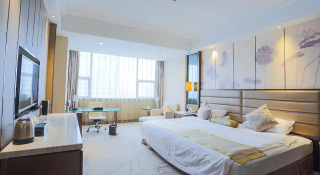 Двухместный номер Superior Huaian Jinling Hotel
