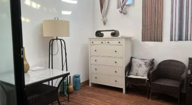Семейный номер Deluxe с балконом и с красивым видом из окна Country Garden Phoenix Hotel Jingmen