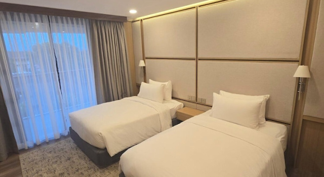 Deluxe Twin room with balcony Brio de Agoho