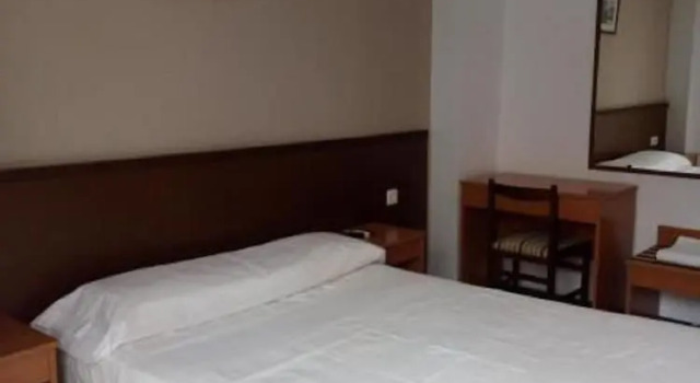 Одноместный номер Standard с балконом Hotel Iris