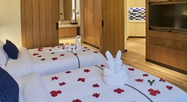 Люкс c 1 комнатой Spring Posh Roadsun International Hotel & Resort