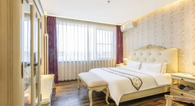 Люкс Deluxe Jihang Zhouji Hotel