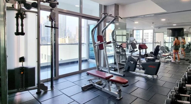 Nice Studio Balcony N Pool View Marina, Забронировать Отель Отели Эмирата Дубая 3 звезды, рядом с Dubai Marina Yacht Club, 3*