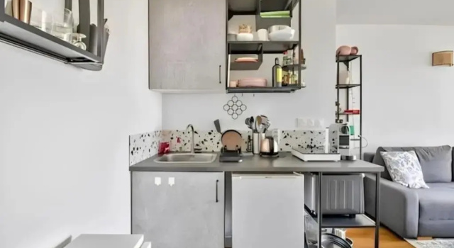 One Bedroom Apartment - Canal Saint Martin (360)
