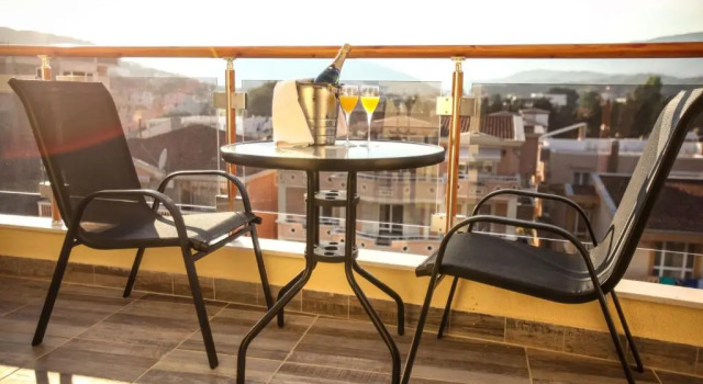 Трёхместный номер Standard с балконом Spa Hotel Montefila