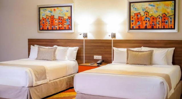 Люкс с видом на город Metria Hotel