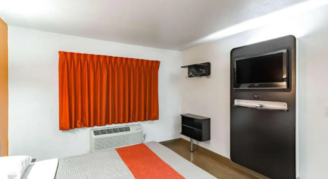 Двухместный номер Standard Motel 6-Anaheim, CA