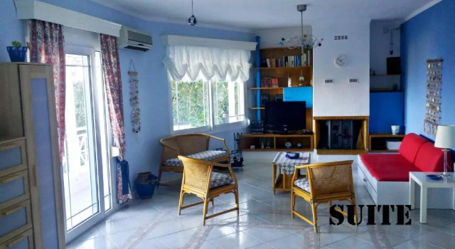 Люкс Deluxe Roditsa Patritsia Apartments