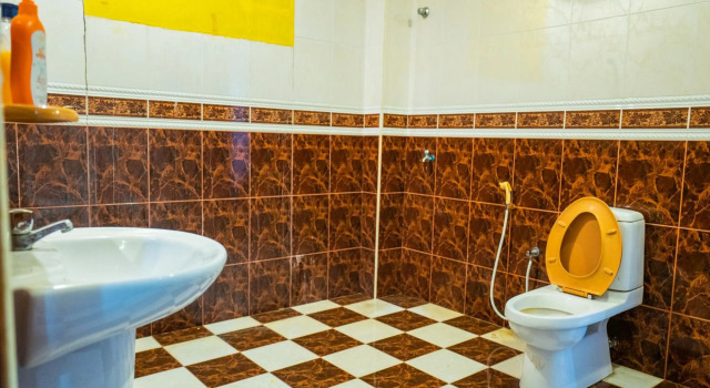 MK Homestay Wakaf Che Yeh with bathtub - Max 14 Pax