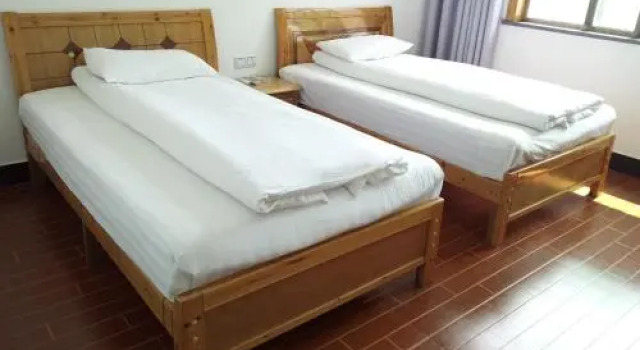 Wuyuan Shicheng Lingyan Inn, Rezerwuj Hotel Wuyuan Jiangxi