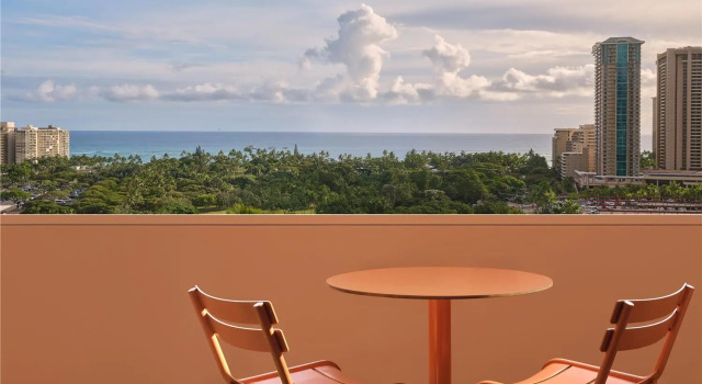 Номер Standard The Ambassador Hotel of Waikiki, Tapestry Collection by Hilton
