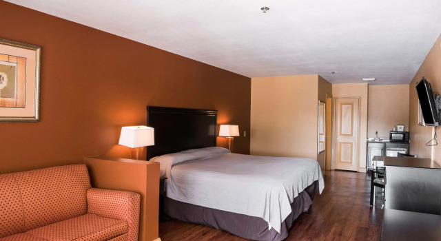 Двухместный люкс Americas Best Value Inn & Suites-Griffin